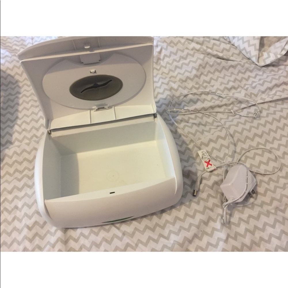 Wipe warmer